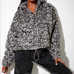 Nero ring pull jacket in animal grey